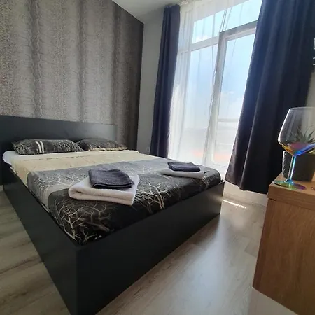 Diamond Luxury 1